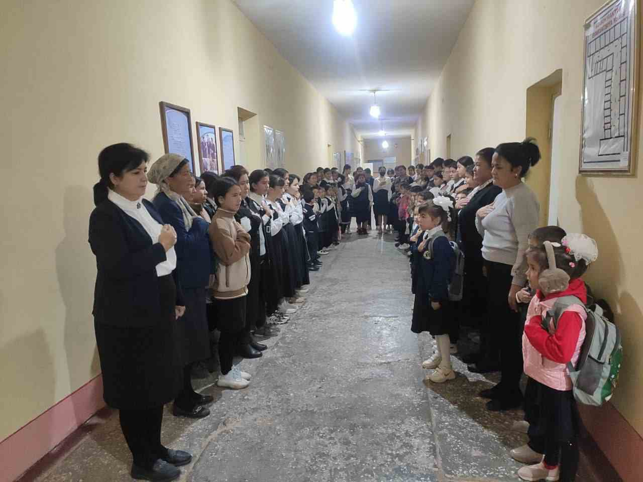 "Ertalabki saflanish" tadbirdan foto lavhalar